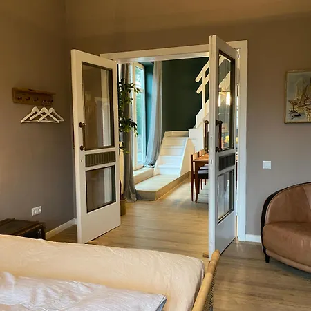 Apartamento Bahnhof Vaale- Gleis 3 *