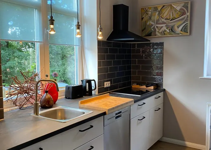 Appartement Bahnhof Vaale- Gleis 3