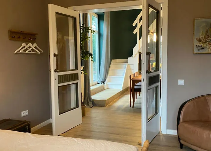 Appartement Bahnhof Vaale- Gleis 3